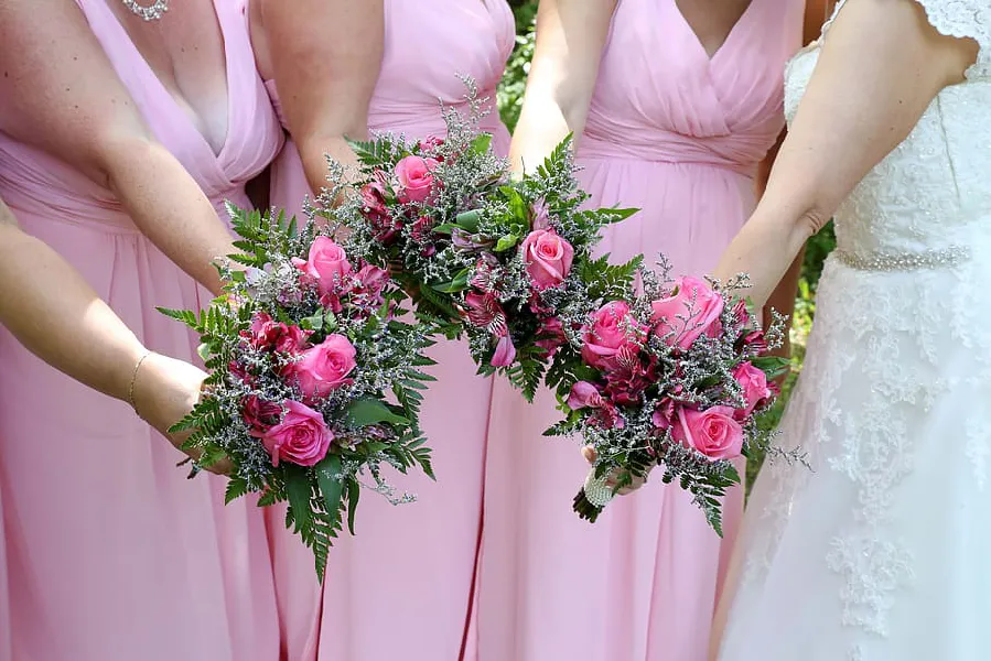 15 Idées de Bouquets de Mariée Originaux pour Choisir Votre Accessoire Unique !