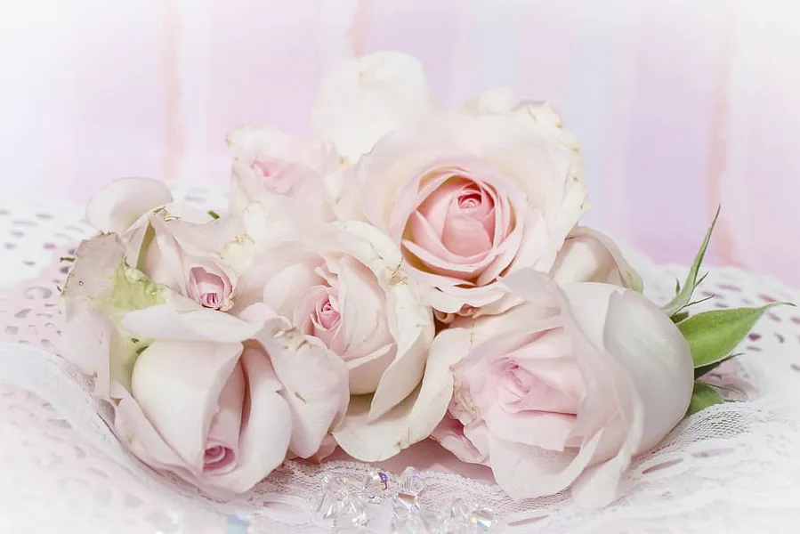 11 Compositions Florales Shabby Chic pour Vos Centres de Table de Mariage